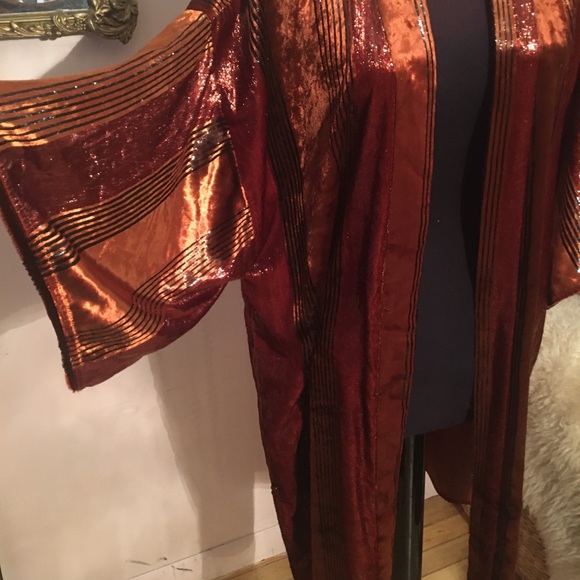 Kimono - Picture 2 of 7